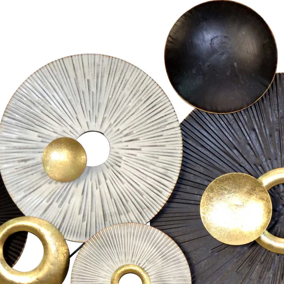 Wanddekoration mit kreisförmigen Objekten - Skiatos^Wohnen