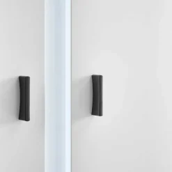 Weißer Vitrinenschrank mit LED Beleuchtung - Tirol^Wohnen Best