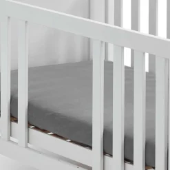 Weißes Holz Babybett inklusive Umbauseiten - Satumare^Wohnen Outlet