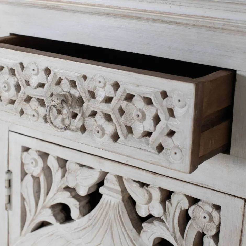 White Wash Sideboard im orientalischen Stil - Capo^Wohnen Hot