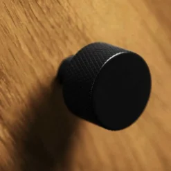 160x90x50 Sideboard in Nussbaumfarben lackiert - Nadelle^Wohnen Outlet