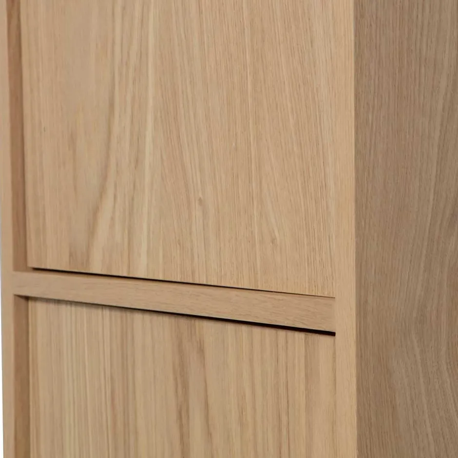 40x199x40 2-türiger Schrank in Eiche Furnier - Ewana^Wohnen Clearance